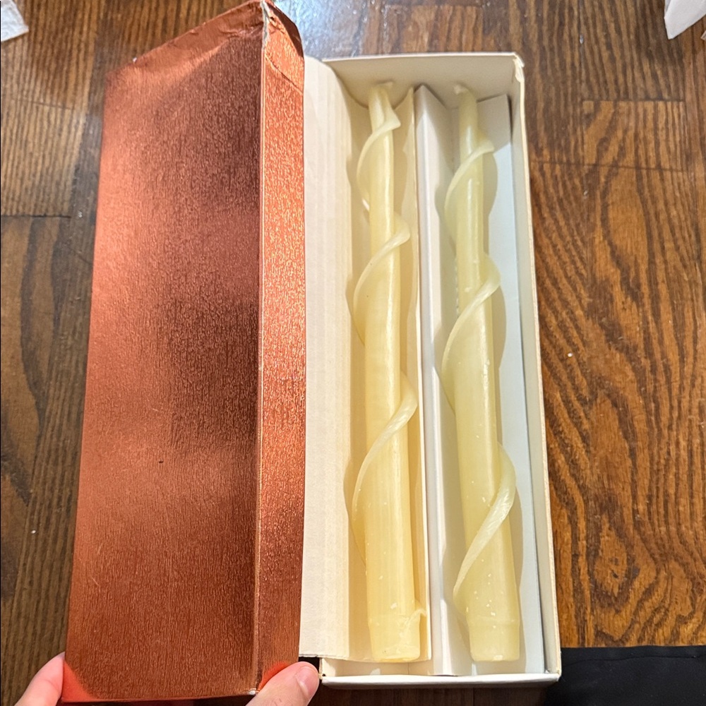 Elegant Cream Spiral Taper Candles